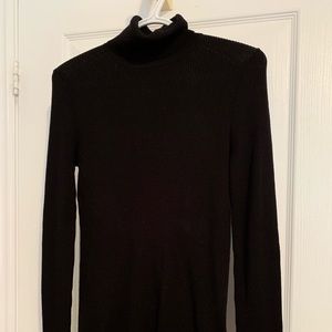 Uniqlo Turtleneck